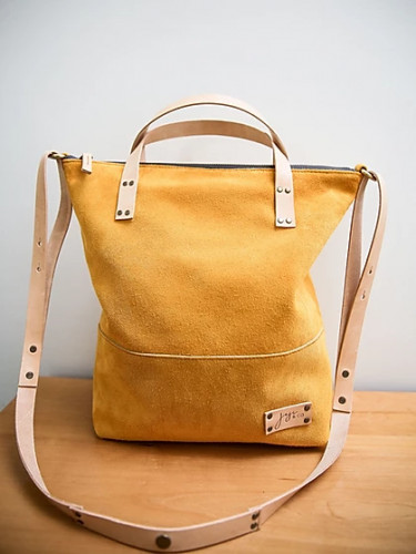 Joji & Co. EZE Convertible Backpack Yellow (size 1)