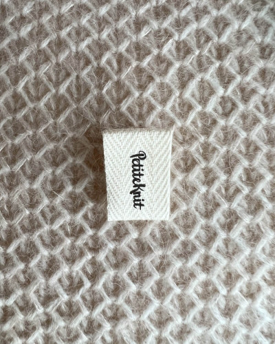 PetiteKnit Folded Label