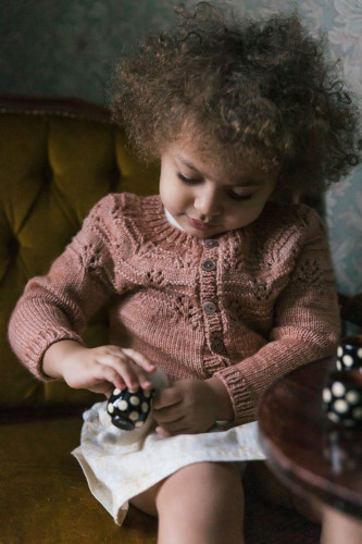 Making Memories: Timeless Knits for Children, Claudia Quintanilla