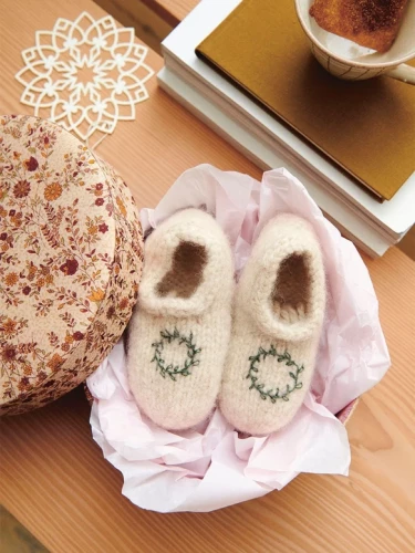 Christmas Slippers pattern print, Finnish