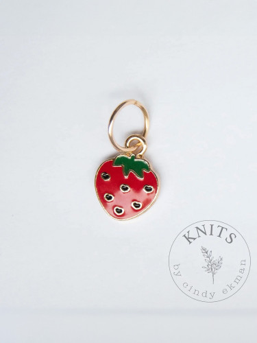 KNITS Stitch Marker Strawberry